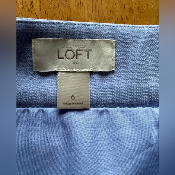 LOFT Light Blue double scalloped Skirt - Picture 3 of 5